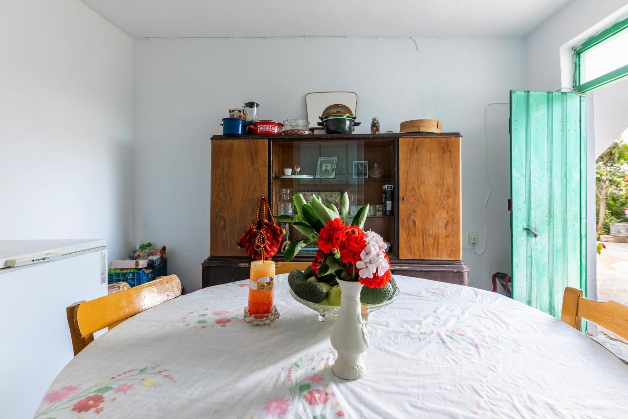 La Maison Bleue Zarós Extérieur photo