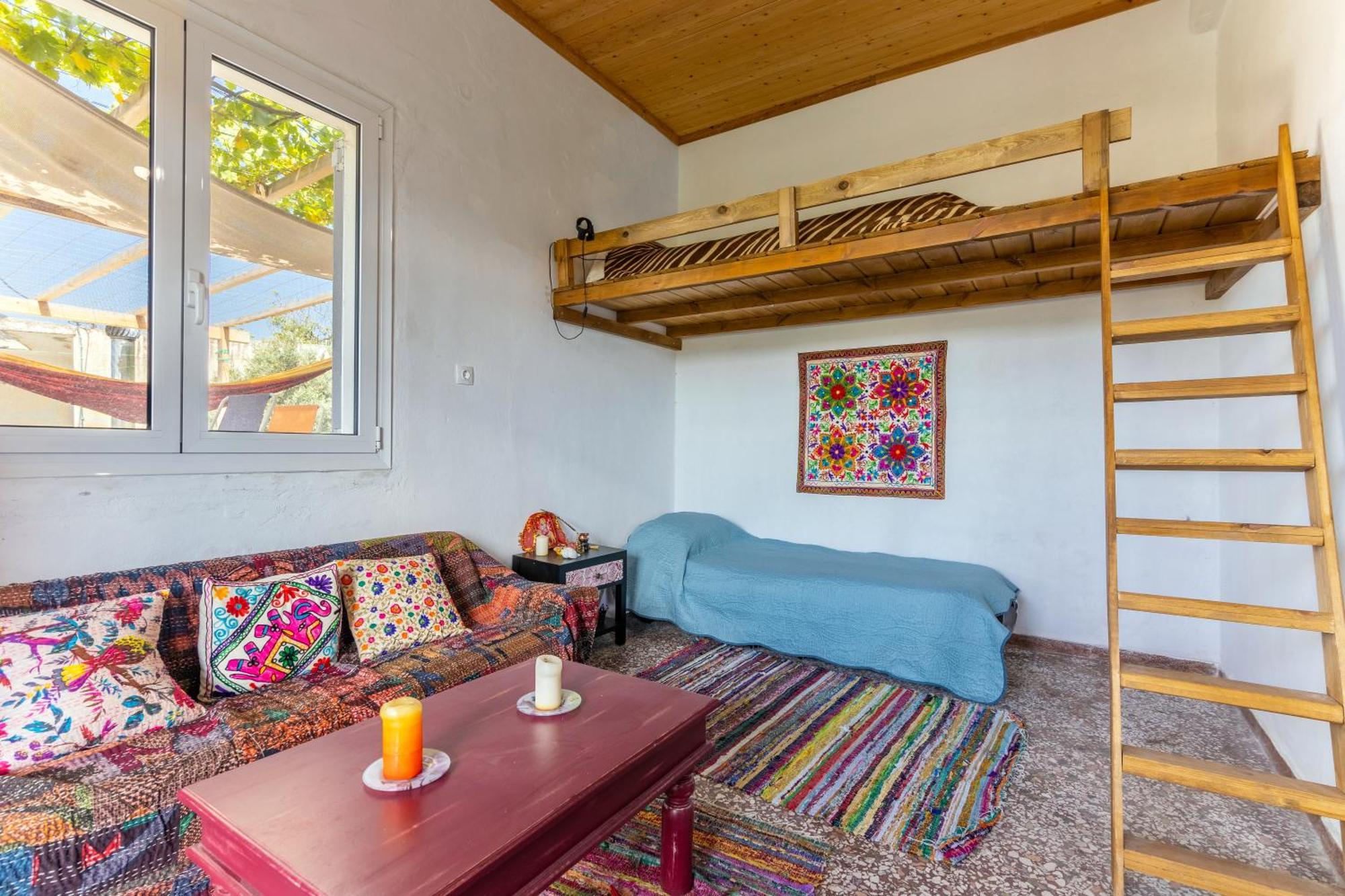 La Maison Bleue Zarós Extérieur photo
