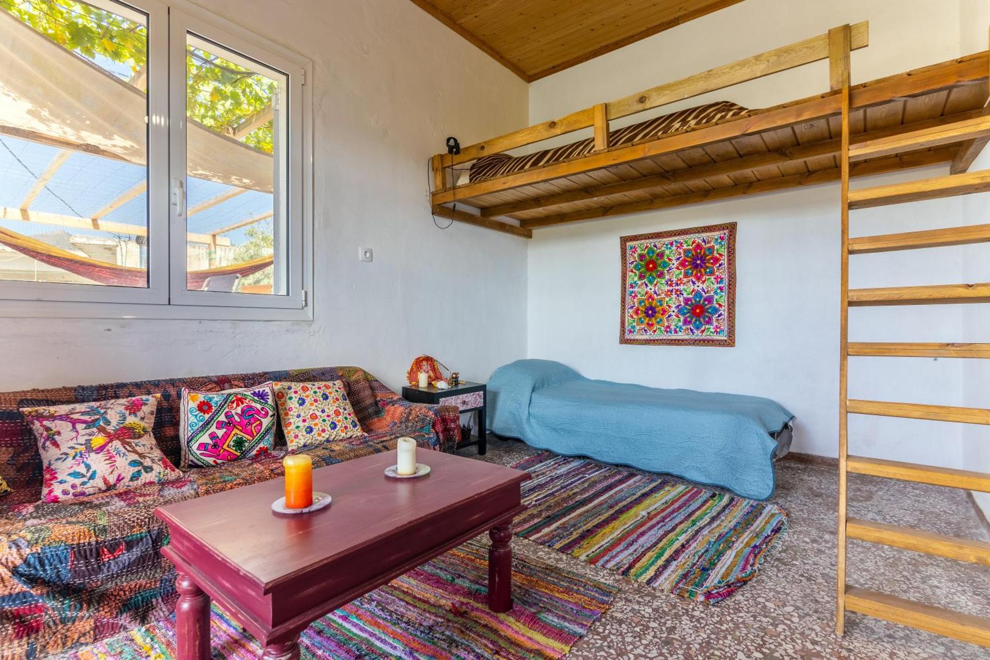 La Maison Bleue Zarós Extérieur photo